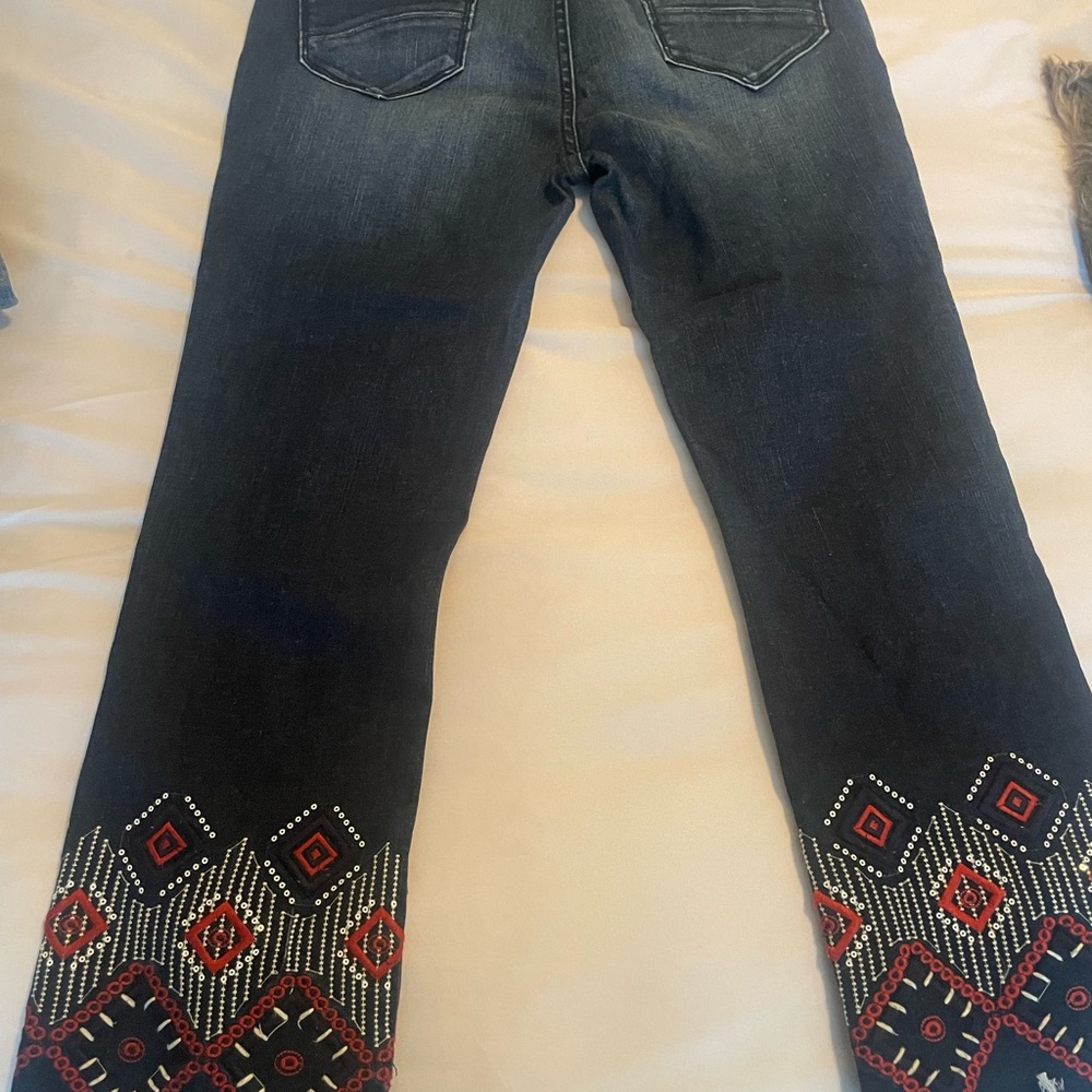 Driftwood cropped embroidered jeans
